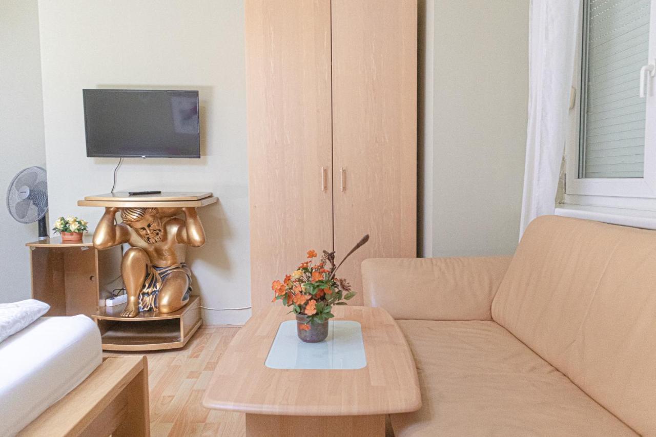 Exquisite Shared Villa - Your Private Room In This Beautiful Home Vienna Exterior photo